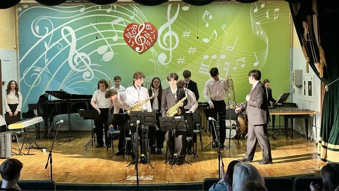 Uqh7ys1IlAVdVWuaAVgadpQhW7W-hhrwWMqSkq-szs_MLBJ6NnkIcXEX4spD2x1j3YpuAkP_8qecMi2KJiu5bEAI